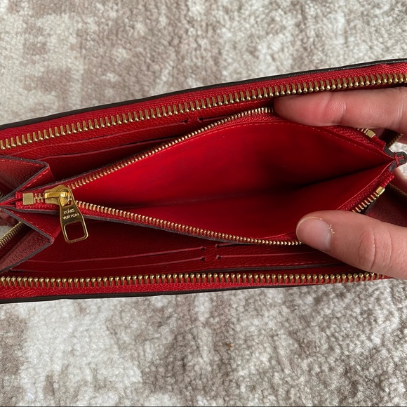 Louis Vuitton Clemence Wallet - Picture 4 of 9
